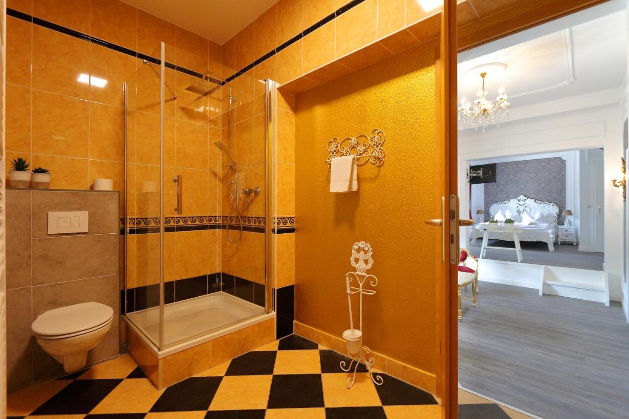 Elbzollhaus Dessau Otel Dış mekan fotoğraf