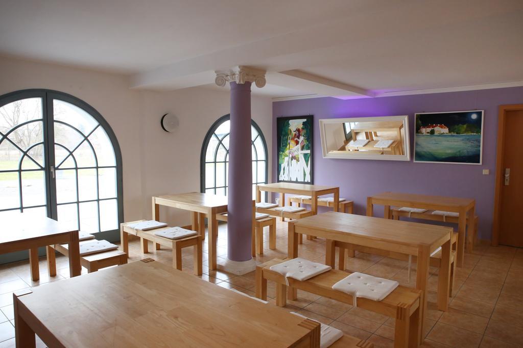 Elbzollhaus Dessau Otel Dış mekan fotoğraf