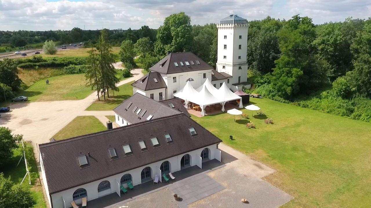 Elbzollhaus Dessau Otel Dış mekan fotoğraf