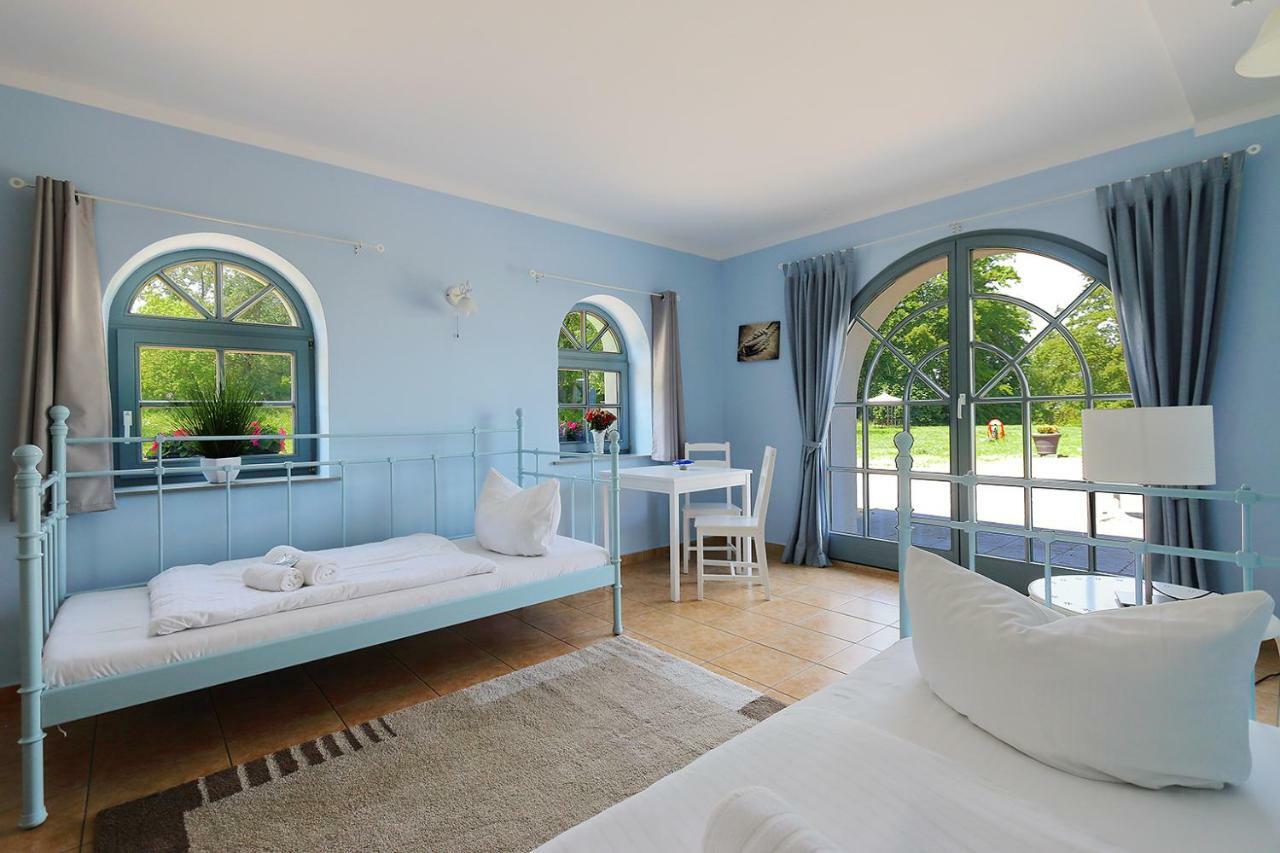Elbzollhaus Dessau Otel Dış mekan fotoğraf